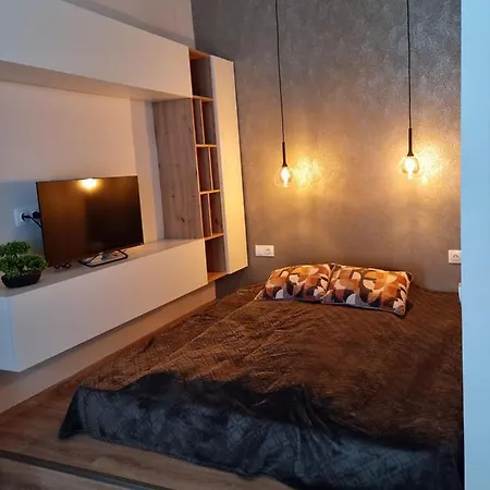 Apartment Glamour Mini